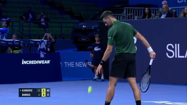 Record-breaker ⭐ It's a 200th indoor win for Novak Djokovic who will now advance to a 199th tour-level semi-final🤯 #HellenicChampionship