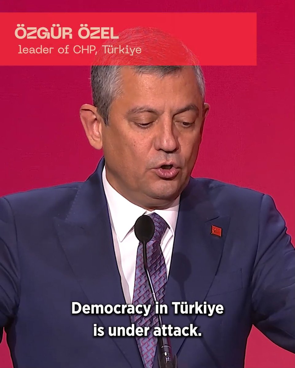 Democracy and the rule of law are under attack in #Türkiye. As Dilek Kaya İmamoğlu, wife of imprisoned mayor of Istanbul Ekrem İmamoğlu, said in her address to the #PESCongress25, courts are being used as an instrument by Erdoğan to silence opposition. Those critical of the government – journalists, intellectuals, trade unionists, citizens and mayors from opposition parties – are being persecuted and thrown in jail. We stand with Ekrem, Özgür Özel, CHP 🇹🇷, and the entire democratic opposition: the rule of law must be respected by Mr Erdoğan.