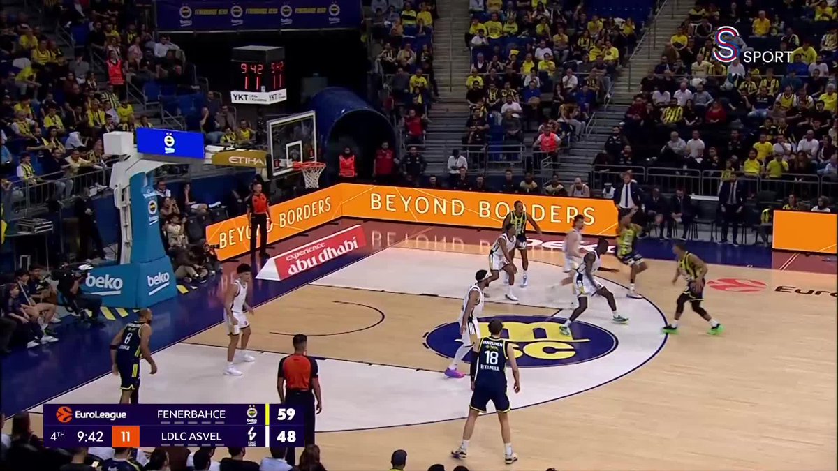 🟡 Devon Hall orta mesafeden isabeti buluyor! 🏀