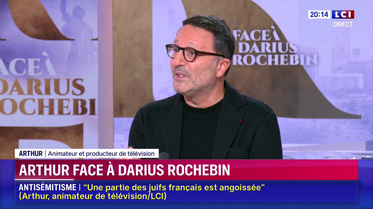 🗣️ Arthur_Officiel : « Je ne vais pas commenter la politique des autres pays, je ne comprends pas celle du mien… Je suis perdu en ce moment, je ne sais pas où on va », déclare l’animateur et producteur sur LCI ▶️ Darius Rochebin