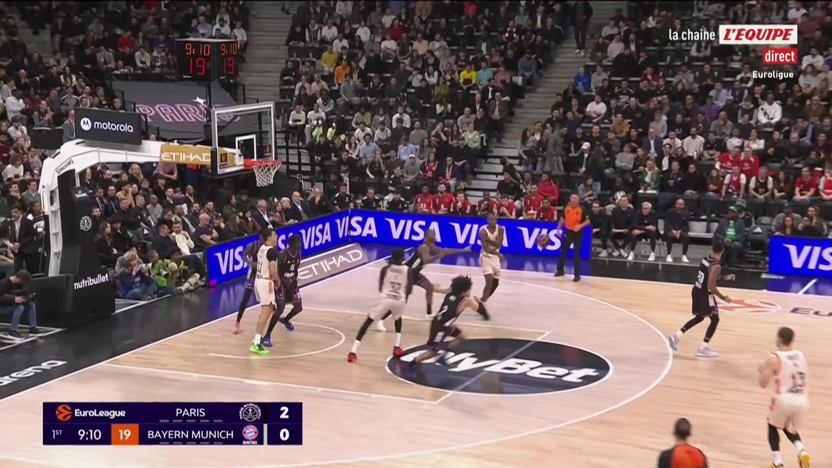 Encore un Paris - Bayern Munich cette semaine, et le Paris basket de Nadir Hifi veut prendre le meilleur sur le club allemand de Spencer Dinwiddie ! Suivez le match en direct >