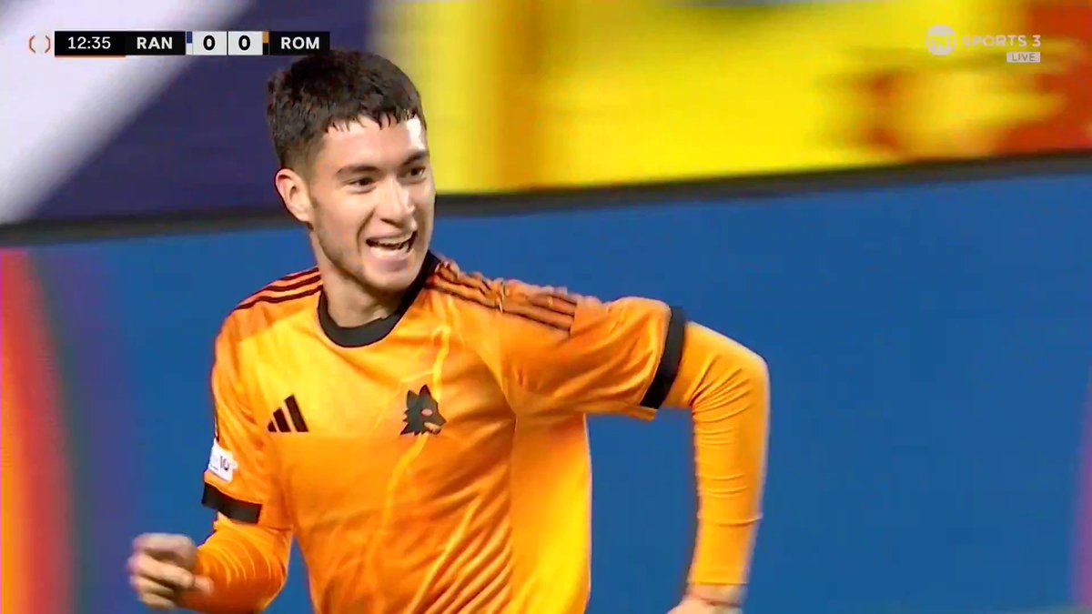 Matías Soulé is left unattended in the area and puts Roma a goal up in Glasgow 🔥 📺 TNT Sports & discovery+ UK