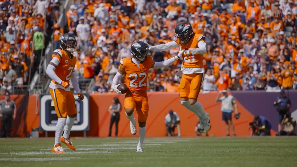 "We're built on resiliency." Richard Sherman sits down with the Denver Broncos defense to talk shop 🗣️