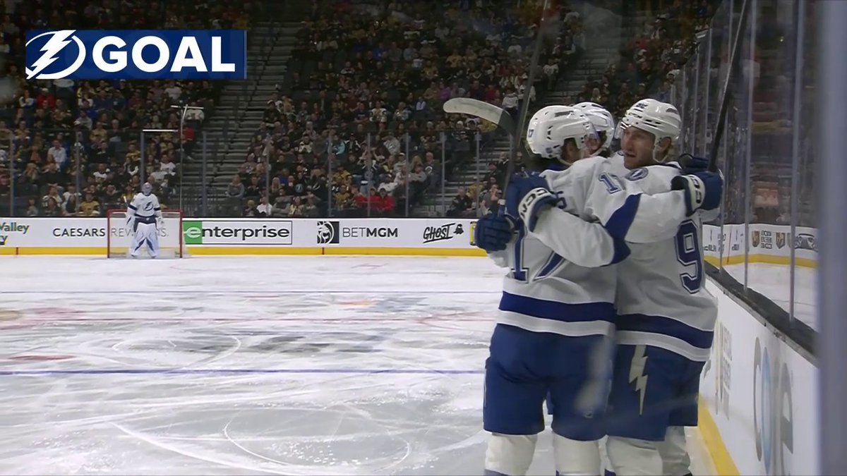 DOMINIC JAMES GETS HIS FIRST NHL GOAL 🎉