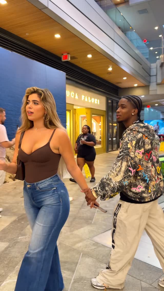 Respect to that man that left, this is how real men are supposed to behave