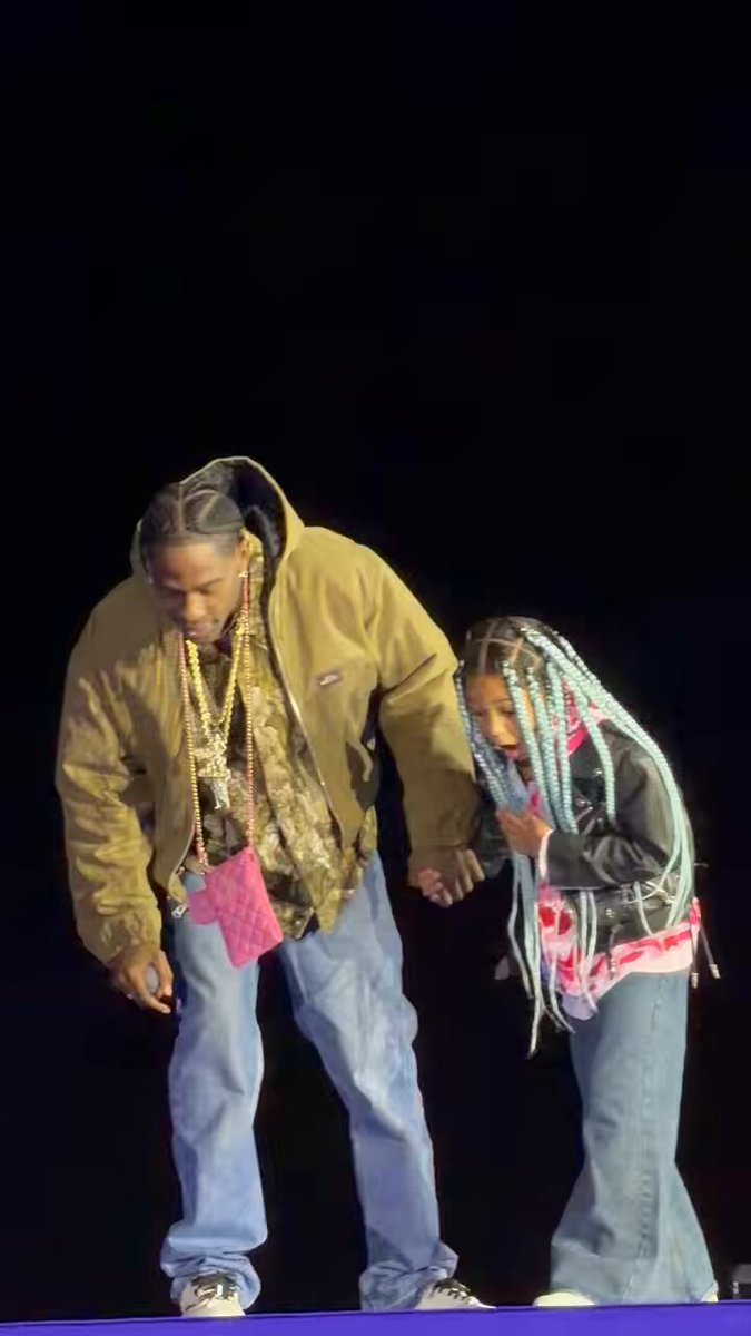 Travis Scottは存在しましたーーー🔥🔥 降臨した😭😭😭😭😭😭