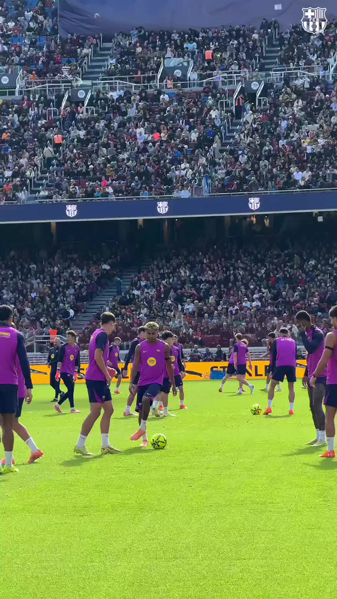 The first rondo at Spotify Camp Nou ✔️