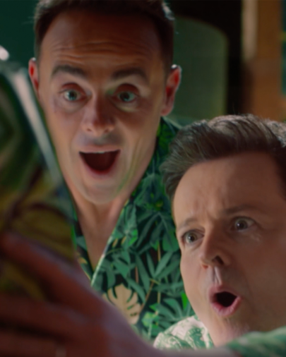 🎶 Chestnuts roasting on an open fire, Jack Frost nipping at your nose, Our celebs are headed Down Under, Where only the brave ones go... 🎶 #IAC #ImACeleb