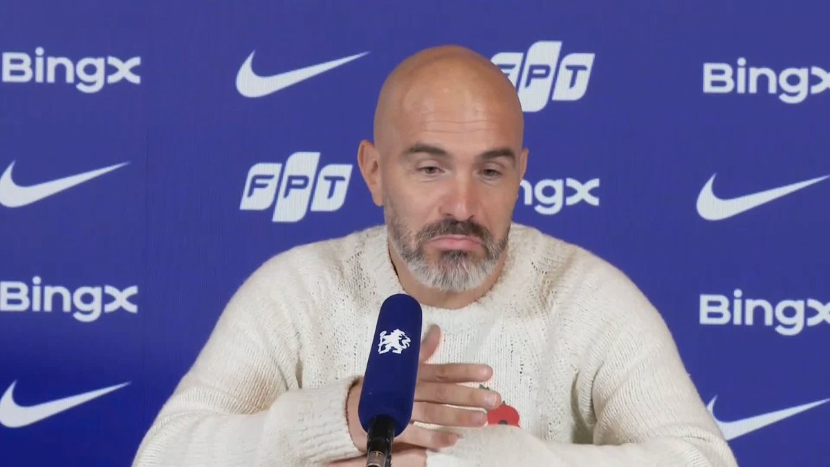 "We are in an era where anyone can say what they want" "It's impossible to play with same players 65 games in a season" Enzo Maresca responds to Wayne Rooney's criticism of his squad rotation 🔵