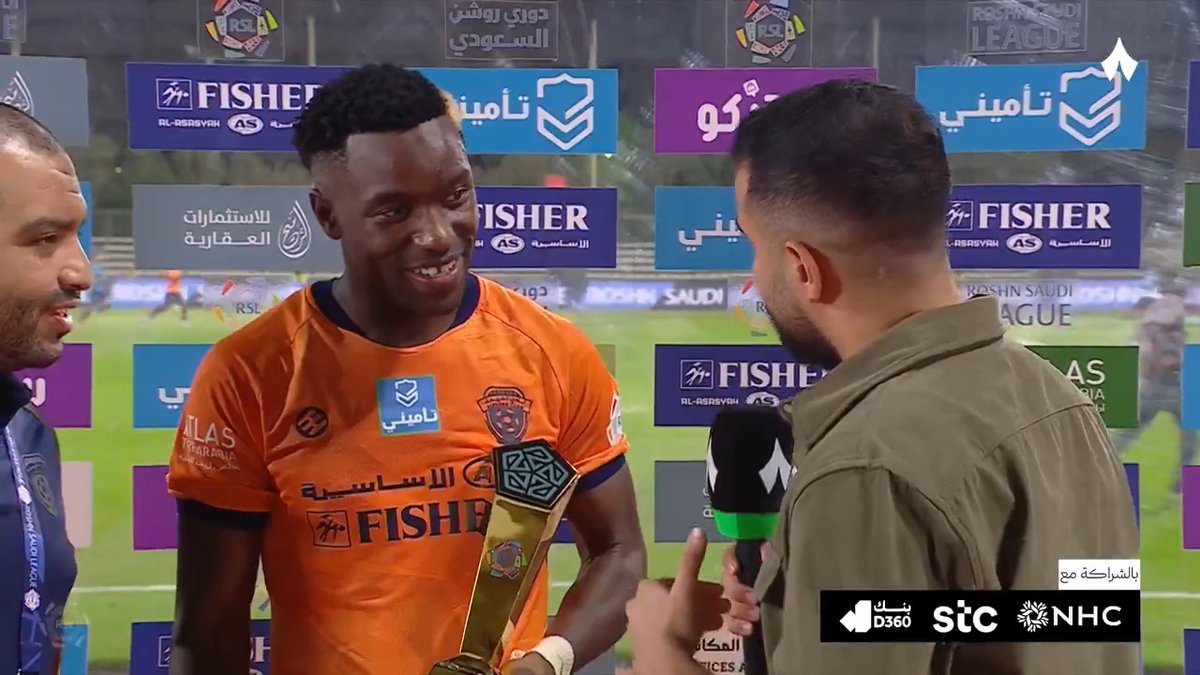 🚨🚨🚨🚨🚨🚨🚨🚨🚨🚨🚨🚨🚨🚨🚨 مذيع قنوات ثمانية يسأل ساكالا لاعب الفيحاء اليوم: لماذا لم يستطيع الفريق الحفاظ على نتيجته الإجابية ضد النصر؟ ساكالا يرد: أنا احترم قرار الحكم، قدمنا مستوى فني جيد في تلك المباراة