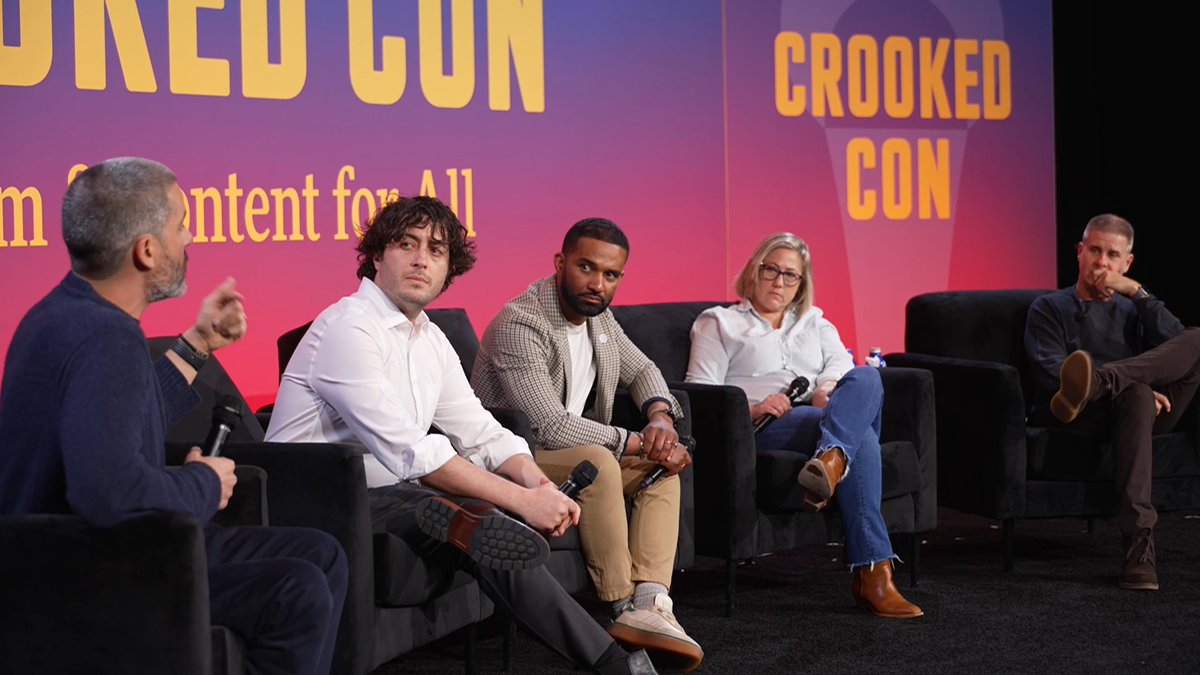 Sarah Longwell: "You should always talk about Epstein." #crookedcon2025