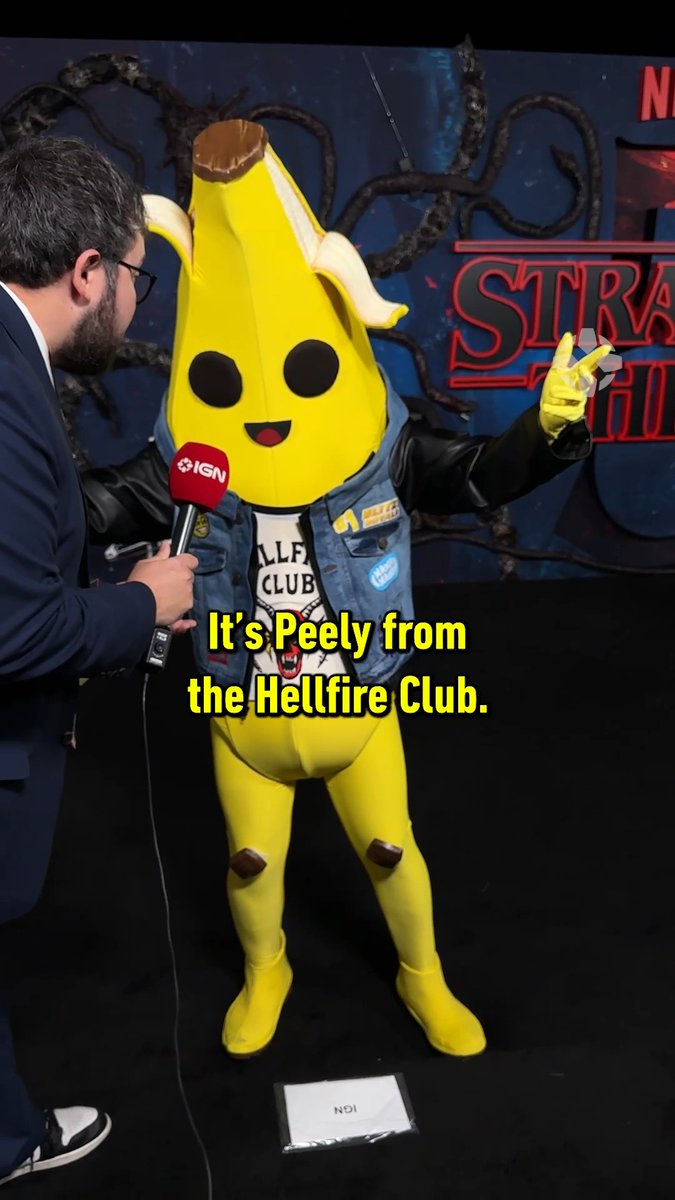 Peely crashed the Stranger Things 5 red carpet premiere to promote the upcoming Fortnite x Stranger Things collab!