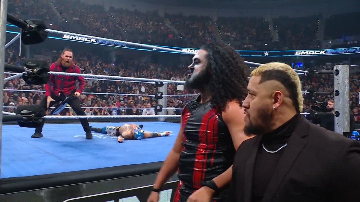 .Sami Zayn to the rescue! 👊
