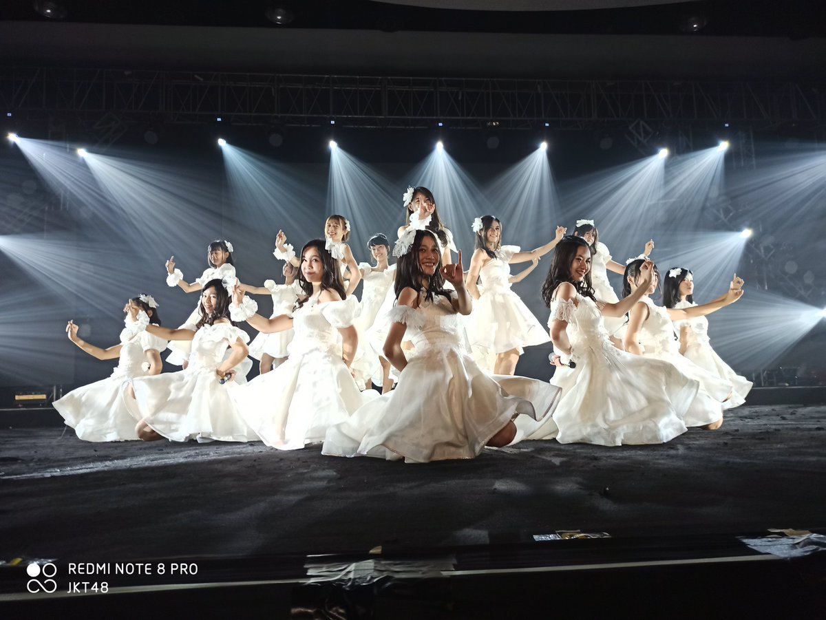 Best JKT48 song but you can’t mention Rapsodi, only today, lagu di setlist Percin, seventeen, dan kosmos