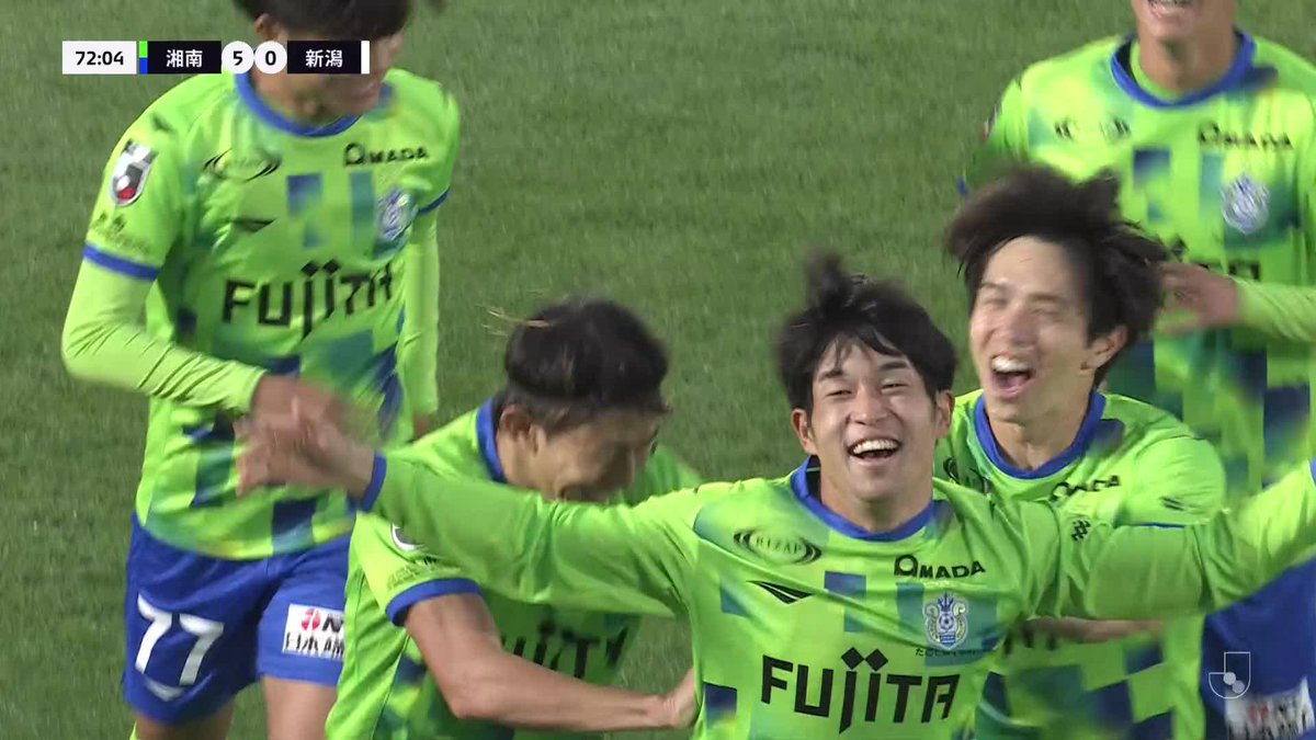 湘南が圧巻のゴールラッシュ！ 弾丸ボレーで突き刺した🚀 🎦 ゴール動画 🏆 明治安田Ｊ１リーグ 第36節 🆚 湘南vs新潟 🔢 5-0 ⌚️ 73分 ⚽️ 奥野 耕平（湘南） #Ｊリーグ