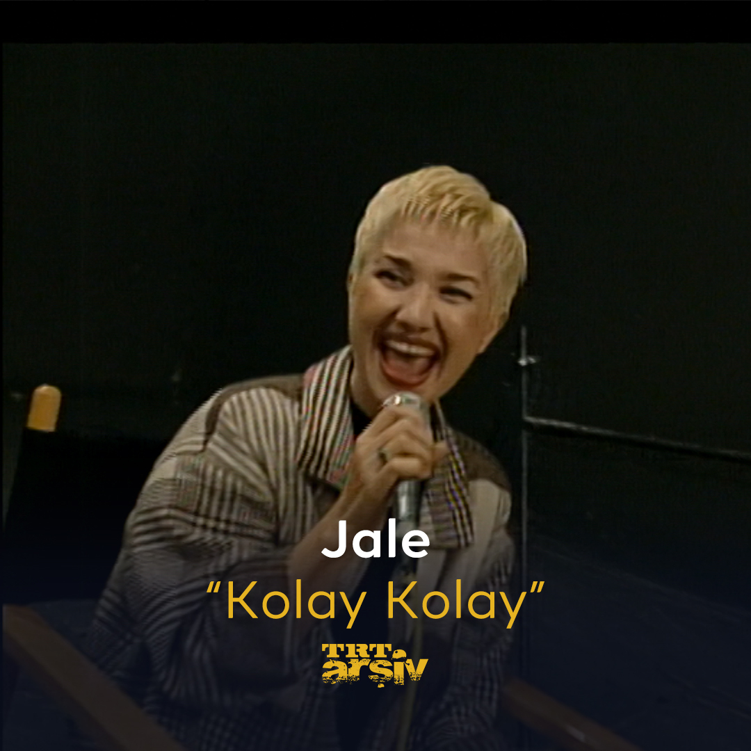 Bu kadroyu öyle kolay kolay bulamazsınız. #Jale söylüyor, #MFÖ eşlik ediyor. 🎸
