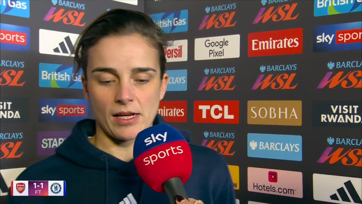 "Are you in favour of VAR? I would say yes." Renee Slegers expresses her disappointment after Arsenal's draw against Chelsea 👇