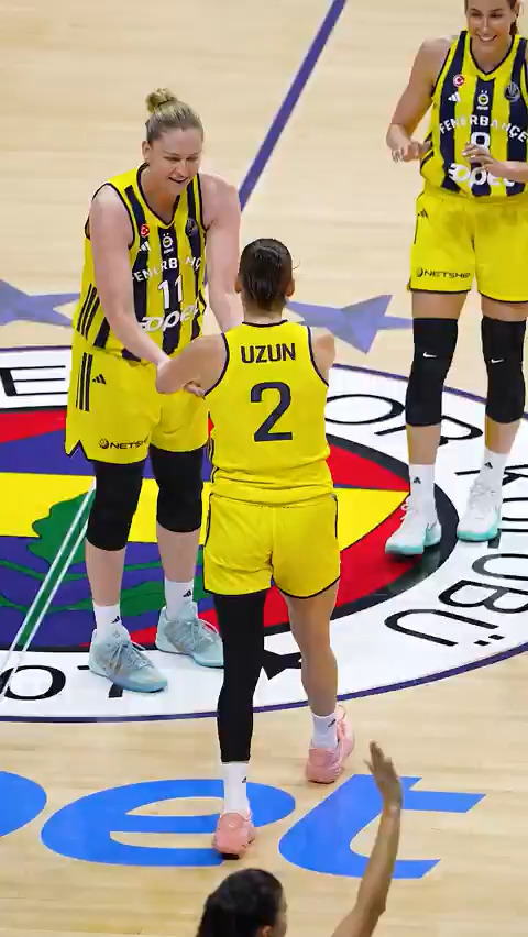 Basketball is beautiful 🎻 #EuroLeagueWomen x Fenerbahçe Opet