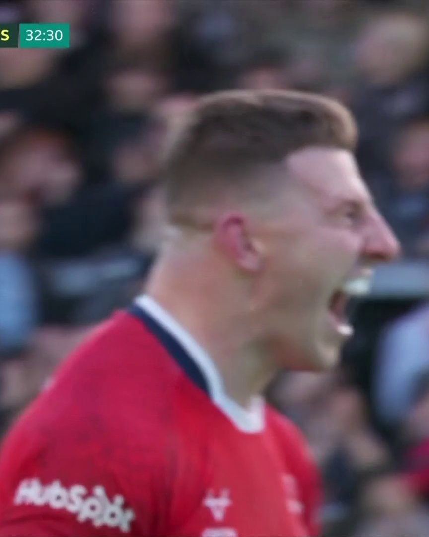 England hit back through George Williams! 👊