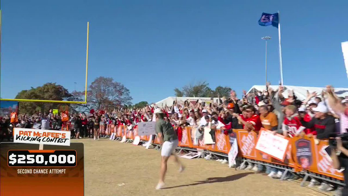 Missed the first kick with tortillas flying through the air ... BUT MADE THE SECOND ONE! 250K of Pat's money to John, 250K of Pat's money to charity 💰