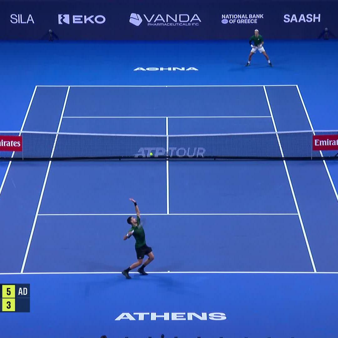 ALL SQUARE 🔥 Novak Djokovic strikes back to take the second set 6-3! #HellenicChampionship