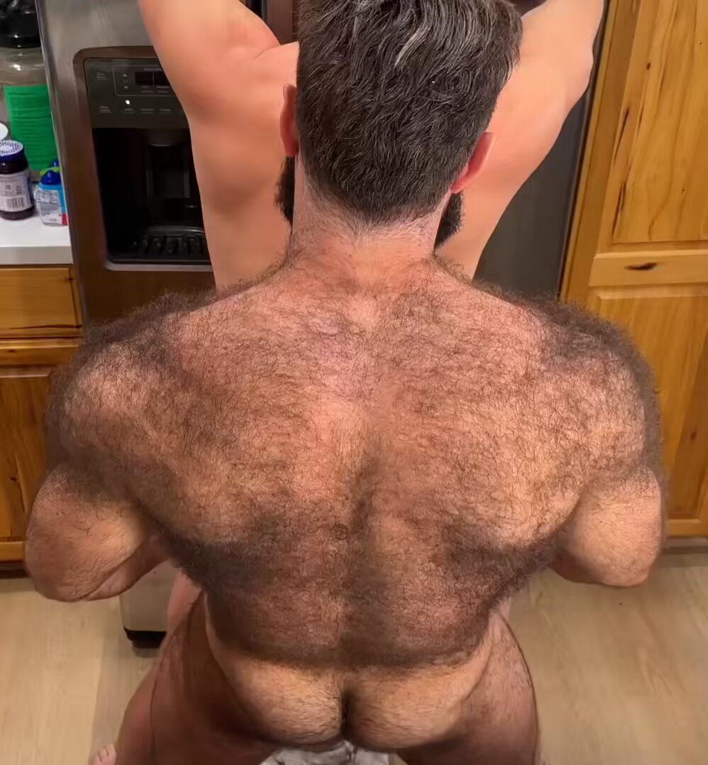 Have you ever wondered what it’s like to get fucked by Wolverine from X-men? 🐺 💪 Full video on onlyfans