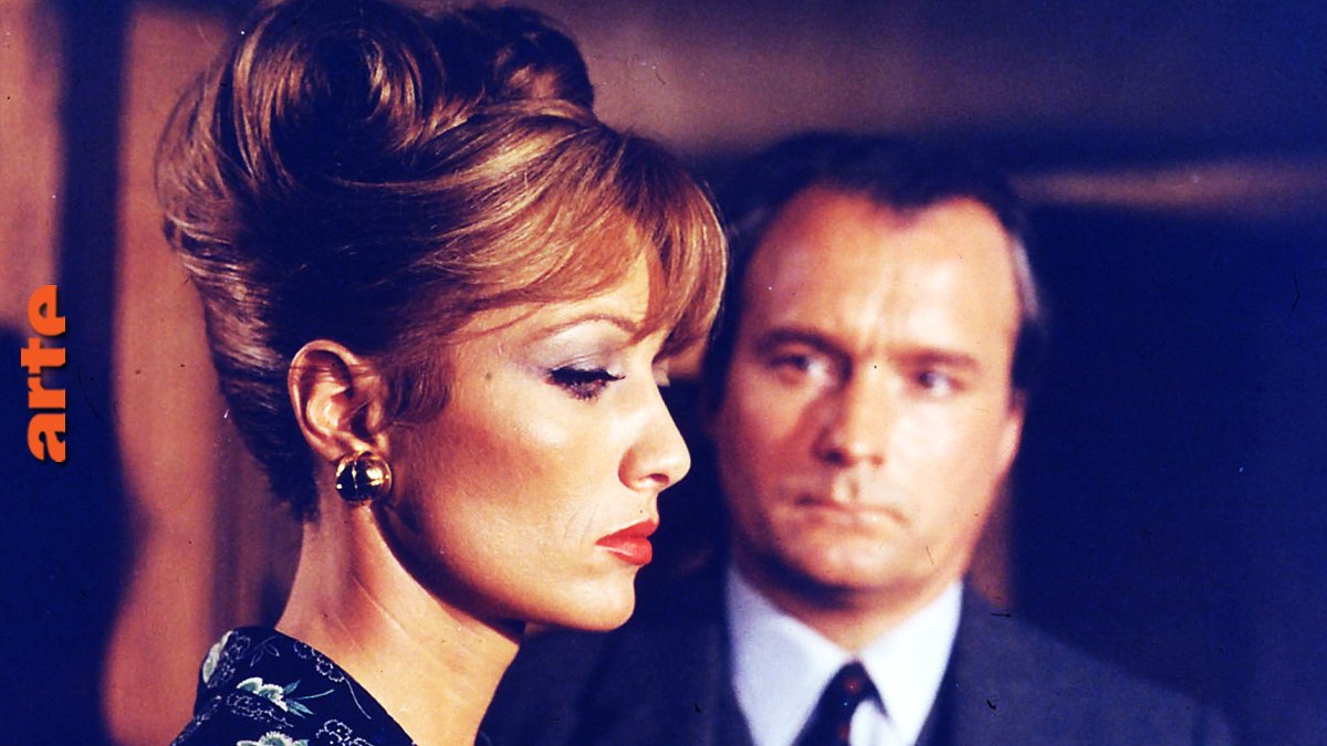 "La Femme Infidèle" sans doute le plus grand film de Claude Chabrol. Et qui permet de célébrer, en ce jour, l'anniversaire de l'immense Stéphane Audran.