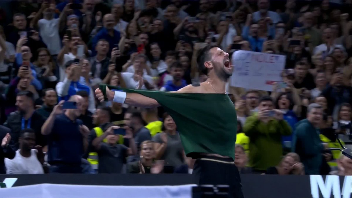 Djokovic defeats Musetti to win title No.101 and rips off his shirt in celebration! 🏆