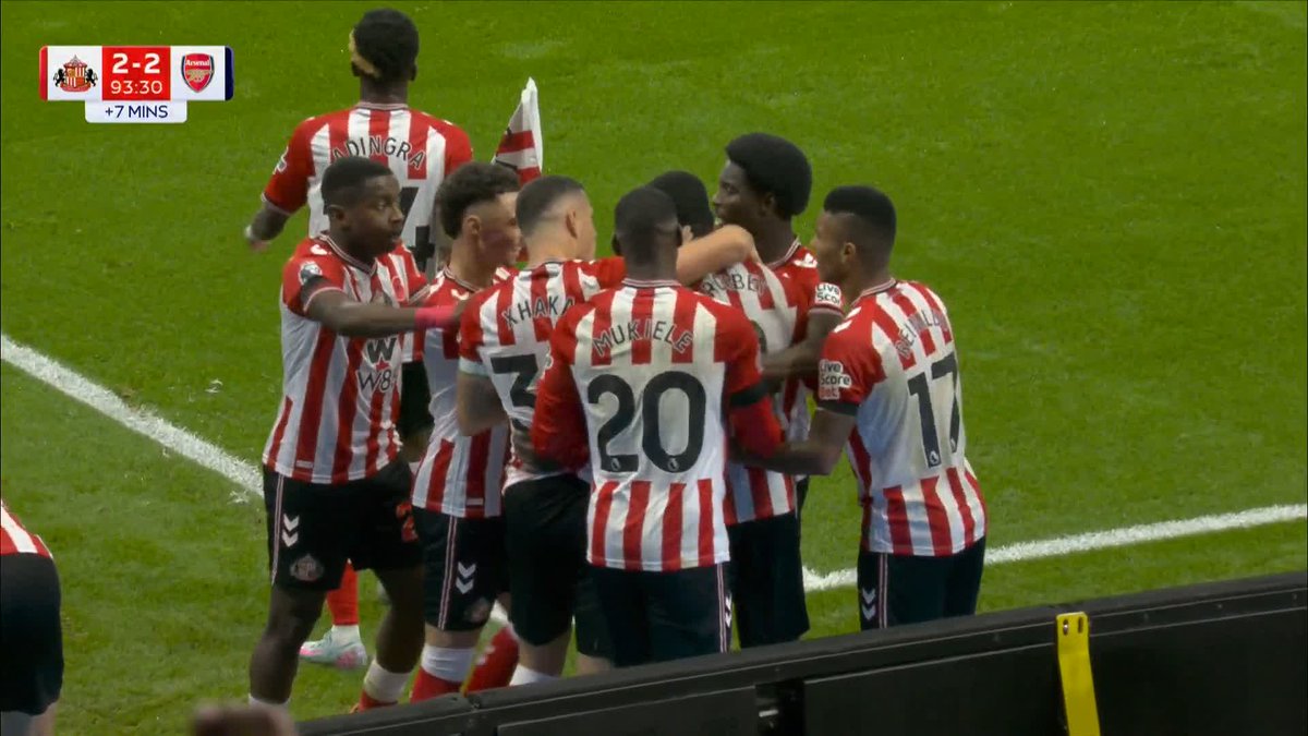 Brian Brobbey with an INCREDIBLE stoppage-time equaliser for Sunderland! 😱