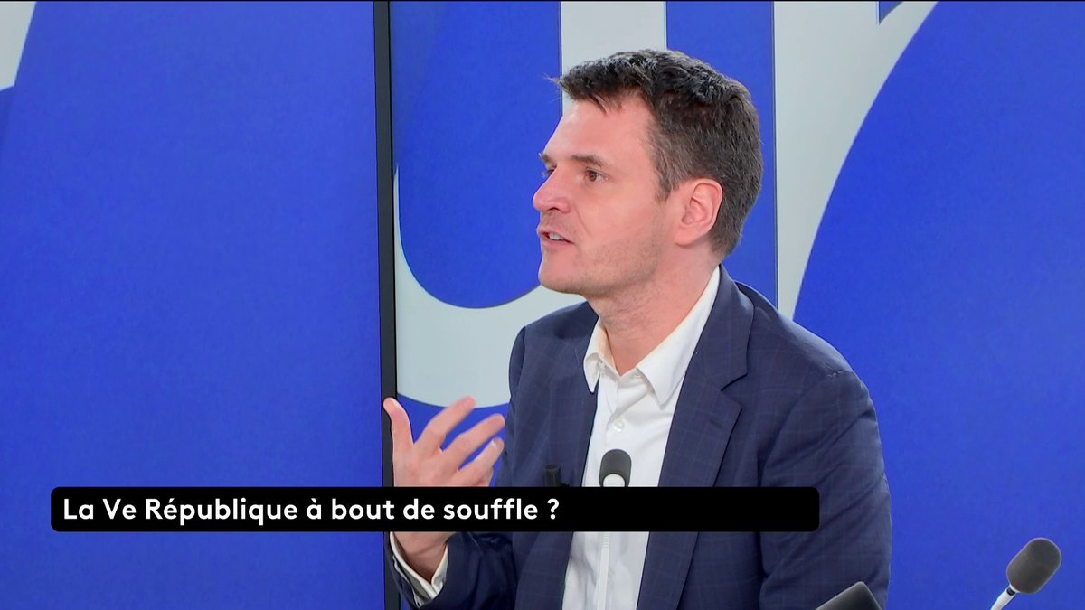 🔴 Crise politique : "On idéalise la Constitution de 1958, on lui fait porter un poids trop lourd. Ce n’est pas elle qui nous a sortis de la crise, mais les élections", rappelle Benjamin Morel, constitutionnaliste et maître de conférences. #canal16 #LePourEtLeContre