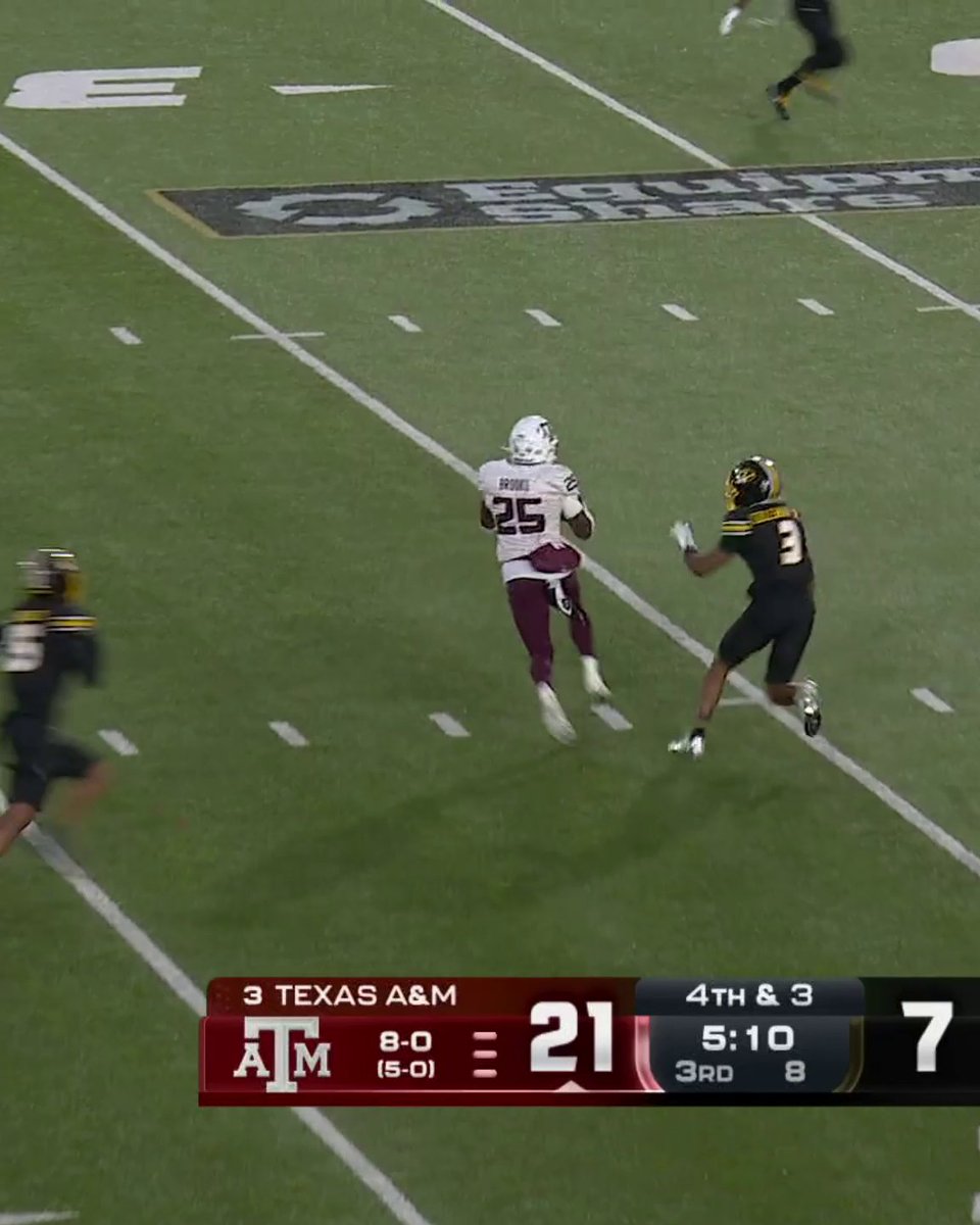 FAKED THE PUNT ON 4TH & 3 😳 Texas A&M Football