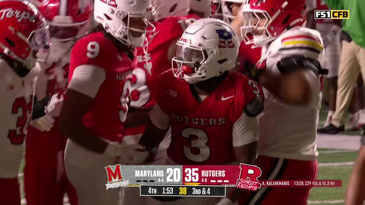 🪓 41 CAR 🪓 240 YDS 🪓 1 TD Antwan Raymond ran so hard en route to a career day in today's Rutgers Football 🪓 win.