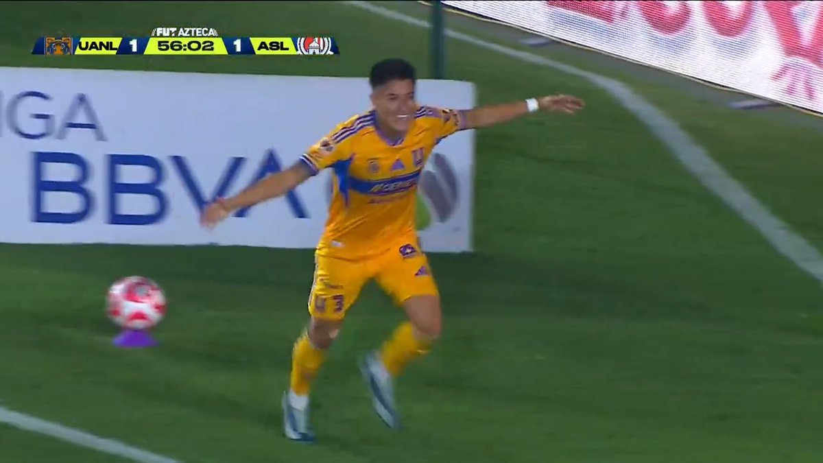 Así el primero de Farfán como Tigre. 🫡
