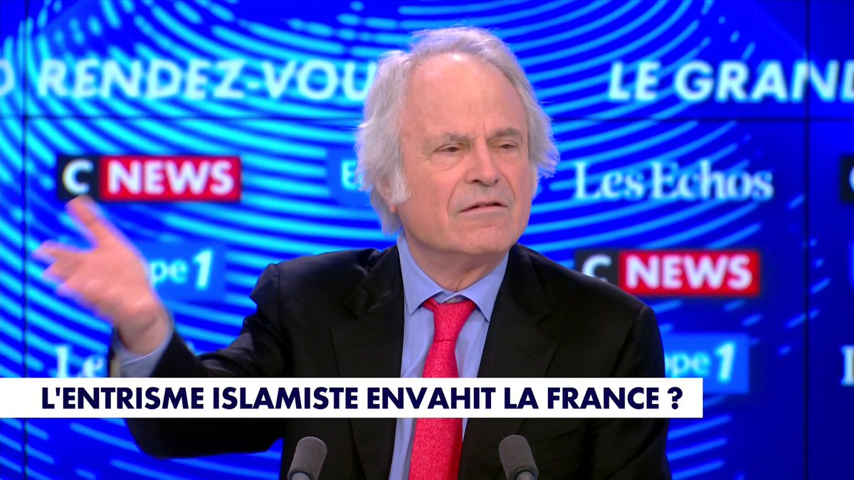 Le journaliste et écrivain Franz-Olivier Giesbert sur la montée de l'islamisme en France : «Depuis des années, on laisse rentrer tout le monde, sans réfléchir» dans #LeGrandRDV
