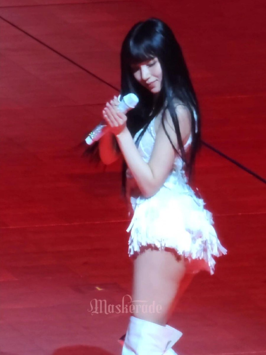 MINA WITH BANGS