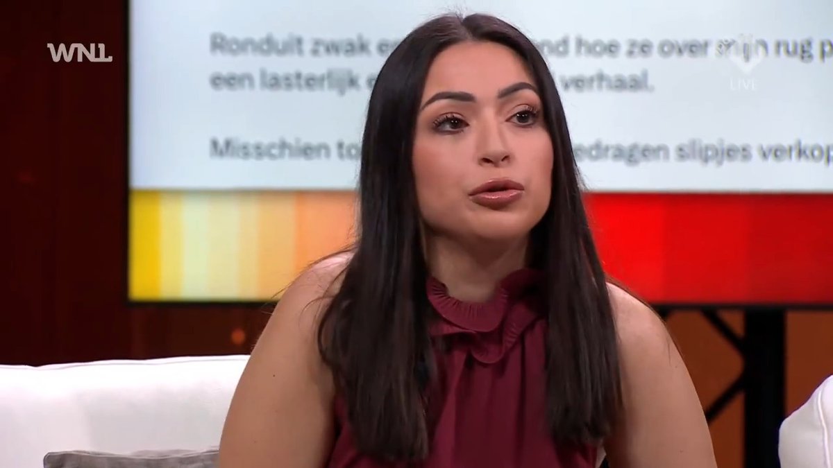Raisa Blommestijn (Ongehoord Nederland) haalde op X uit naar Lale Gül. "Ze reageert vooral niet inhoudelijk en dat valt ook haar achterban op. Ik zag alleen maar reacties wat ze nou met het geld heeft gedaan, daar horen we haar niet over." #wnlopzondag