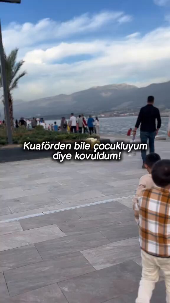 İki çocuğuyla kuaföre giden kadın, kuaförün “Bir dahaki gelişiniz böyle olmasın” sözleri üzerine isyan etti.