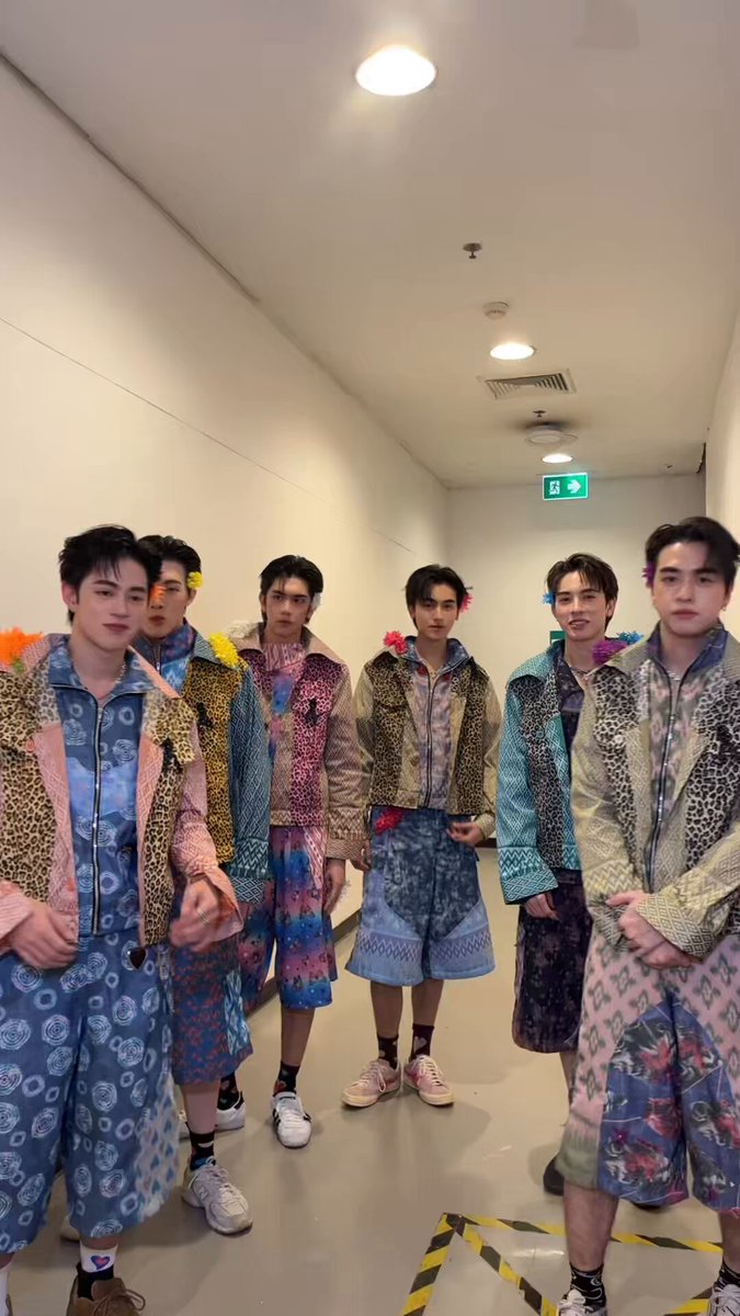 #Outfit PROXIE ในงาน #KONKOOLTPOPKONCERT 🔗 #KONKOOLKONCERTxPROXIE #PROXIEth #bROTHERSMUSIC