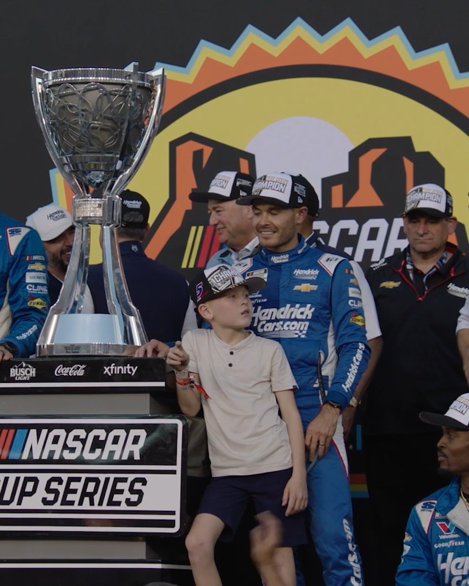 He's just one of the guys. 🍻 We mic'd up Kyle Larson for his championship celebration in Phoenix.