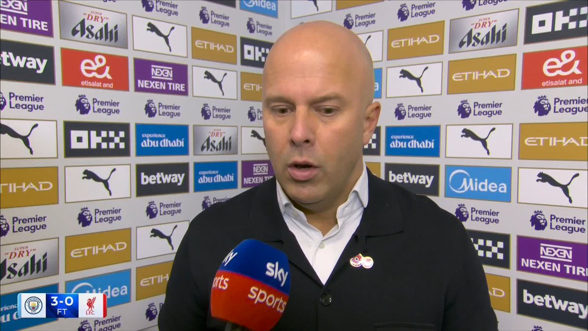 "I think it's obvious and clear the wrong decision has been made" Arne Slot says Virgil van Dijk's goal should have stood against Manchester City 📢