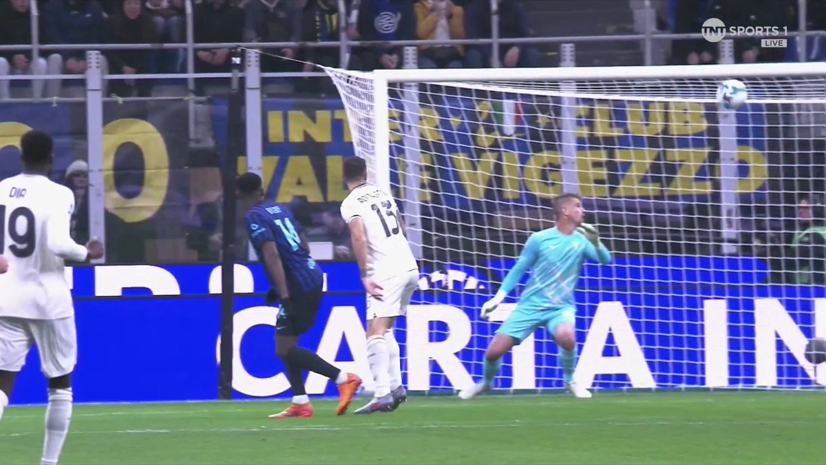 What a way to open the scoring ⚽ The technique on this strike from Lautaro Martinez is incredible! 😮💨 📺 TNT Sports & discovery+ UK