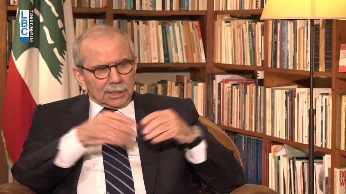 رئيس الحكومة نواف سلام: انا وجيلي اخطأنا في الماضي بتغليب تعاطفنا مع القضية الفلسطينية وبالدعوة لحرية العمل الفدائي على حساب لبنان وحملنا لبنان اكثر ما يحمل ولكن اصحاب نظرية "قوة لبنان في ضعفه" كانوا ايضا على خطأ #LBCI #LBCILebanon #LBCILebanonNews #LBCIVideos #LBCINews #BreakingNews #Lebanon #لبنان