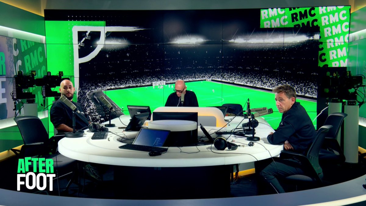 🗣️ Daniel Riolo s'exprime sur les problèmes d'arbitrage en Ligue 1 et les solutions pour les régler.