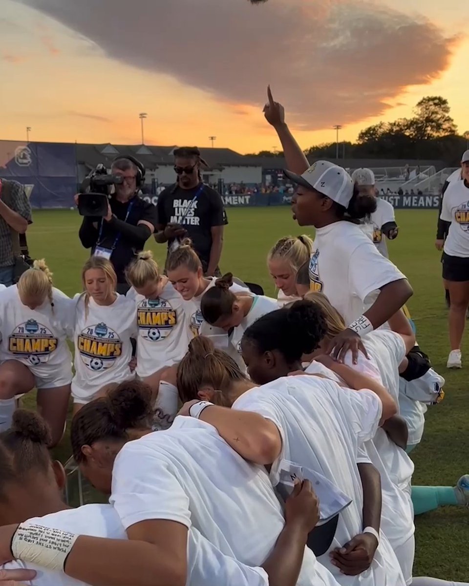 Vanderbilt gives praise after winning the SEC Championship 🙌