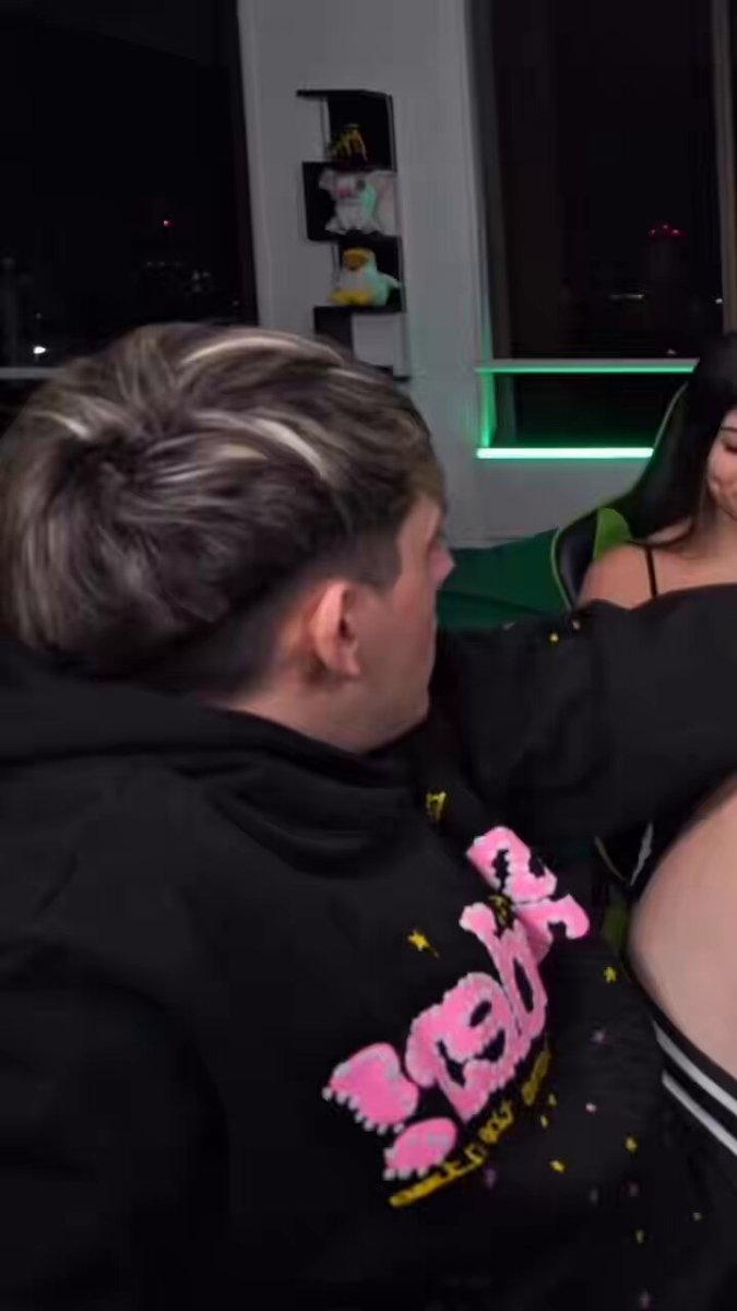 “OnlyFans”: Porque una streamer ganó 10.000 dólares en su primer mes y pensaba que era poca plata