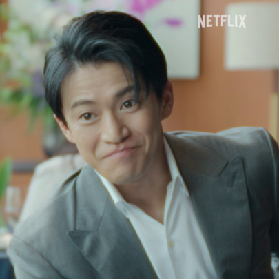 小栗旬、スーツを纏えば無敵。 全てオーダーメイドで作られた壮亮（小栗旬）のスーツ。 鍛え上げられた肉体と、完璧なフィッティング。視線を奪うその姿をリールでプレイバック👀❤️ #匿名の恋人たち #とく恋 #RomanticsAnonymous