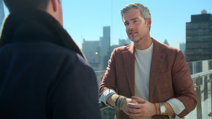 Prepare for all-out real estate warfare. Owning Manhattan Season 2 premieres December 5.