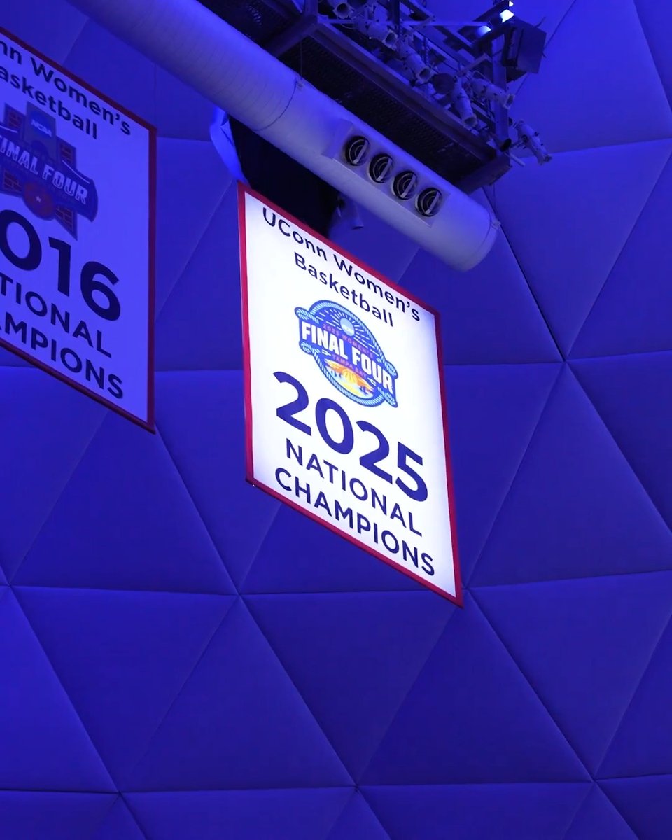 Banner No. 12 is officially in the Gampel rafters