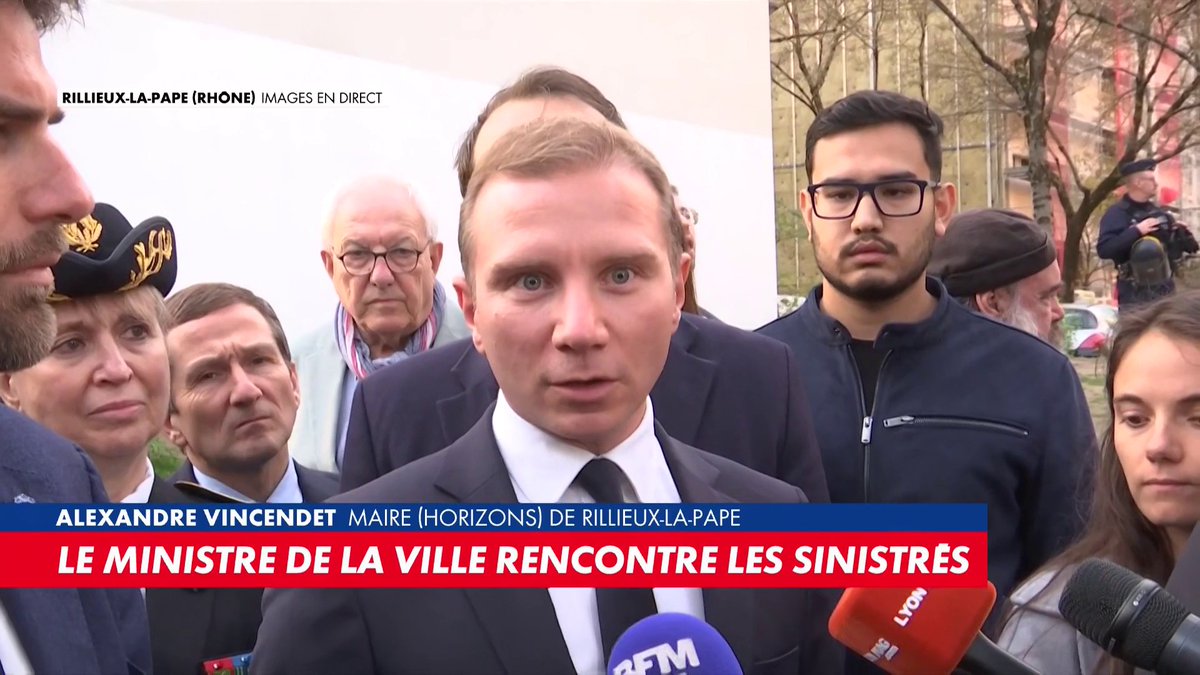 🔴🇫🇷 ALERTE VIDÉO | Le maire Horizons de Rillieux-la-Pape dénonce des "trumpistes" qui remettent en cause la version officielle de l'incendie d'un immeuble suite à un clip de rap et le caillassage de pompiers. Il a inversé trumpiste et gauchiste 😂
