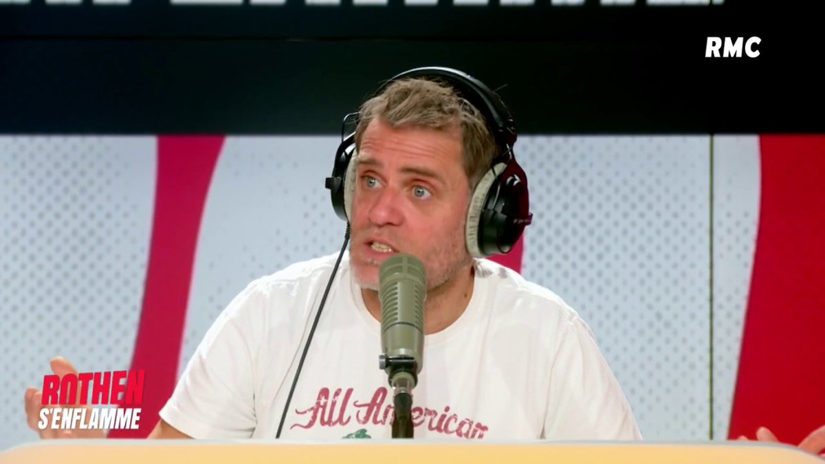 Luis Campos, accusé d'avoir raté son mercato. 🗣 Rothen : "Tu ne peux pas anticiper toutes ces blessures*. Et sur les joueurs arrivés cette année, il faut un temps d'adaptation. C'est trop tôt pour attaquer Luis Campos. Ils sont premiers de Ligue 1, et à 3 victoires en LDC"